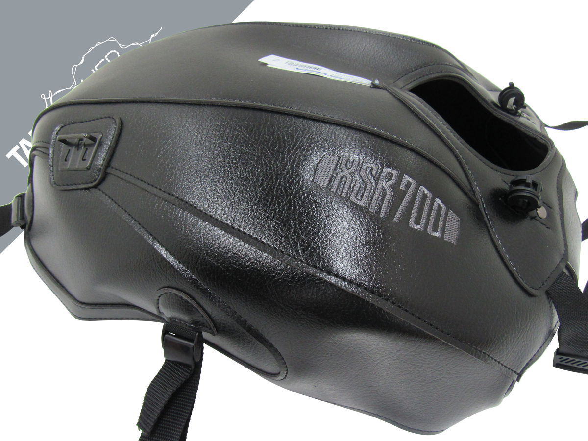 xsr 700 tank cover
